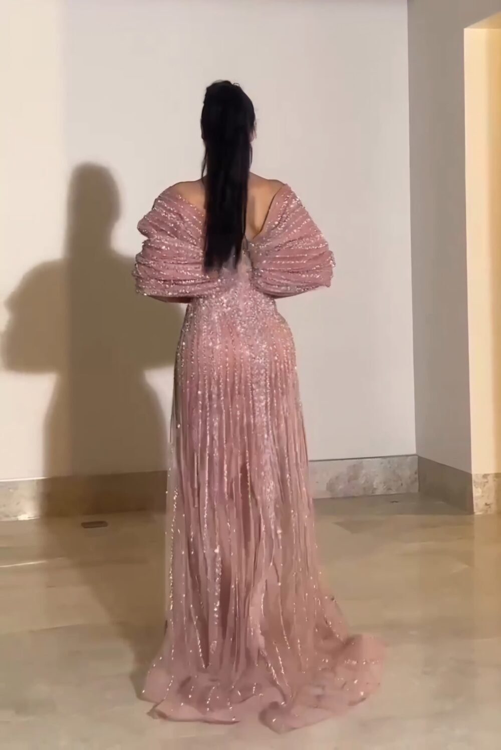 ⁦فستان أنيق⁩ - الصورة ⁦2⁩
